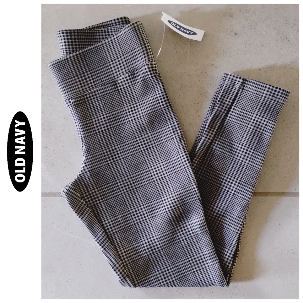NEW High-Waisted Zip-Ankle Ponte-Knit Leggings